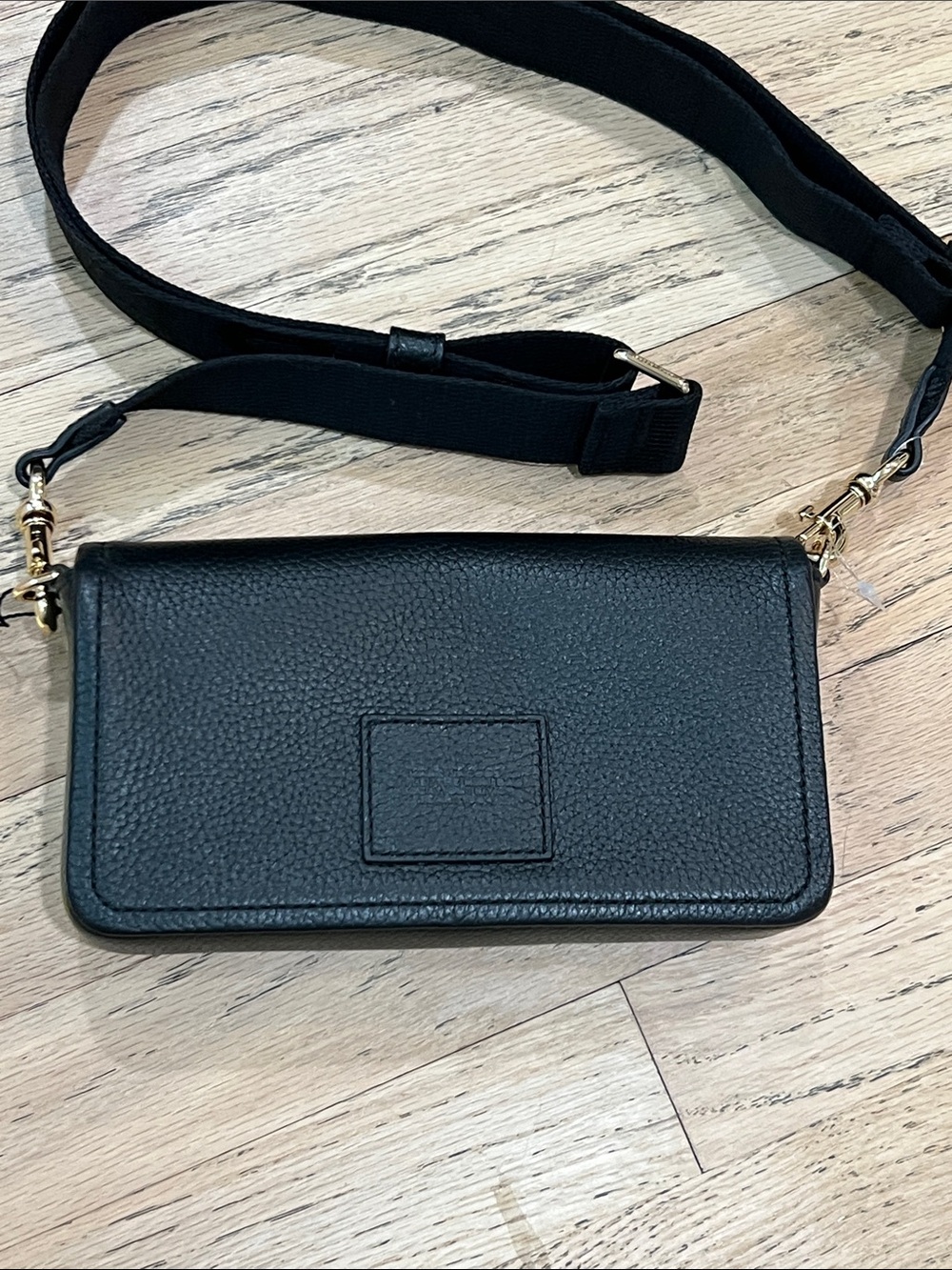 Marc Jacobs Black The Mini Bag Pebbled Leather Crossbody Gold Hardware - Picture 3 of 6